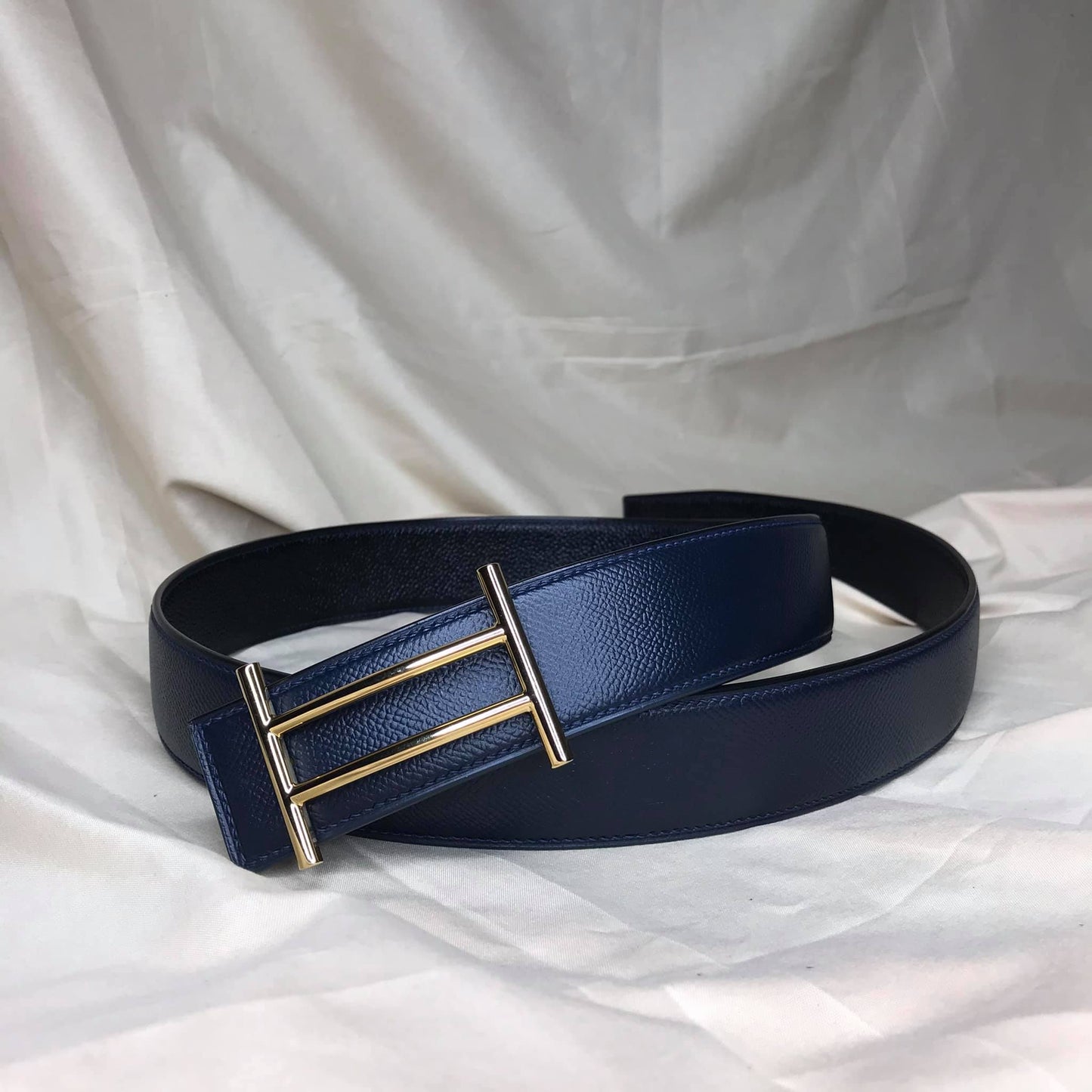 Hand-stitched Full-grain Cowhide Belt 2