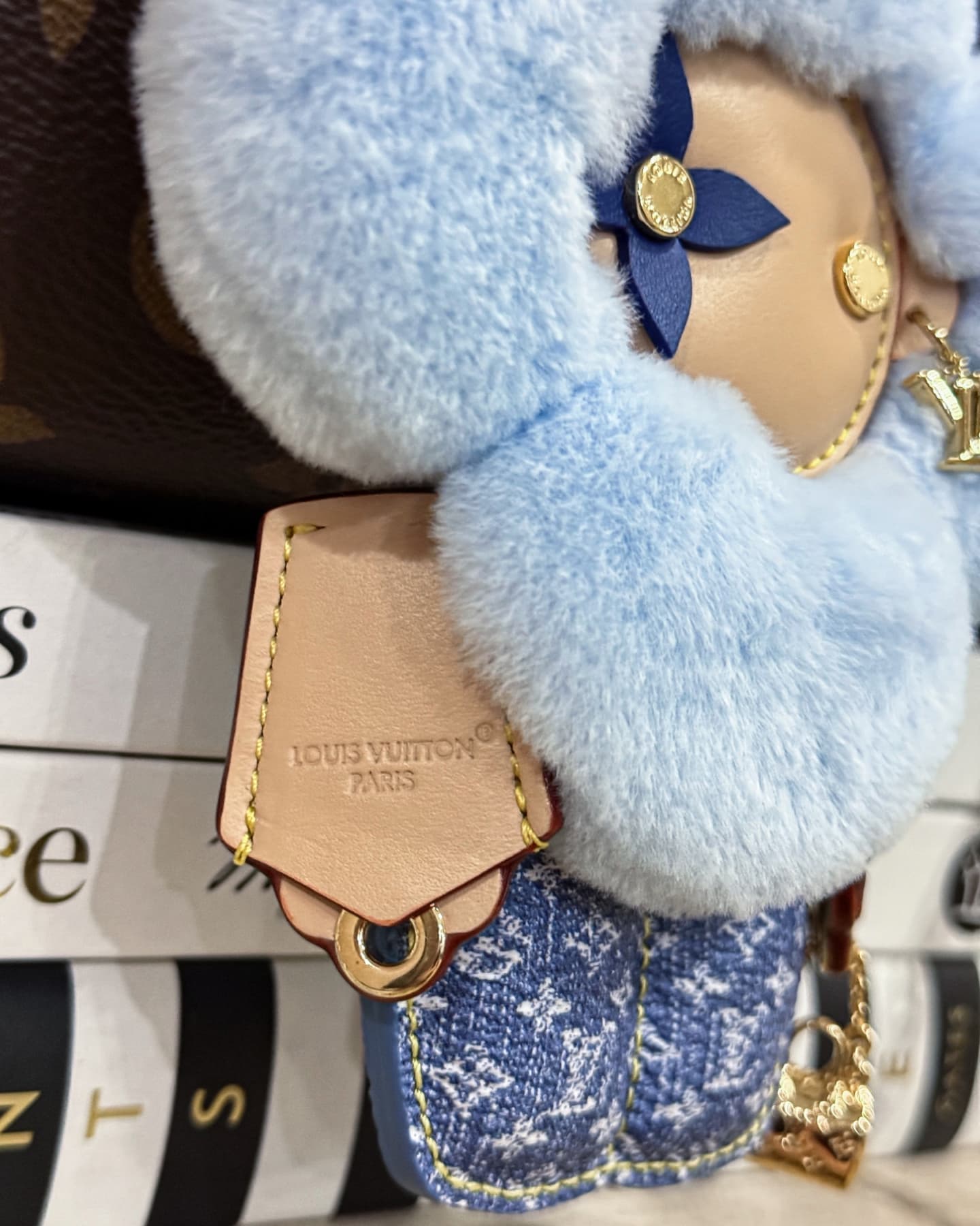 Vivienne Fashionista Bag Charm