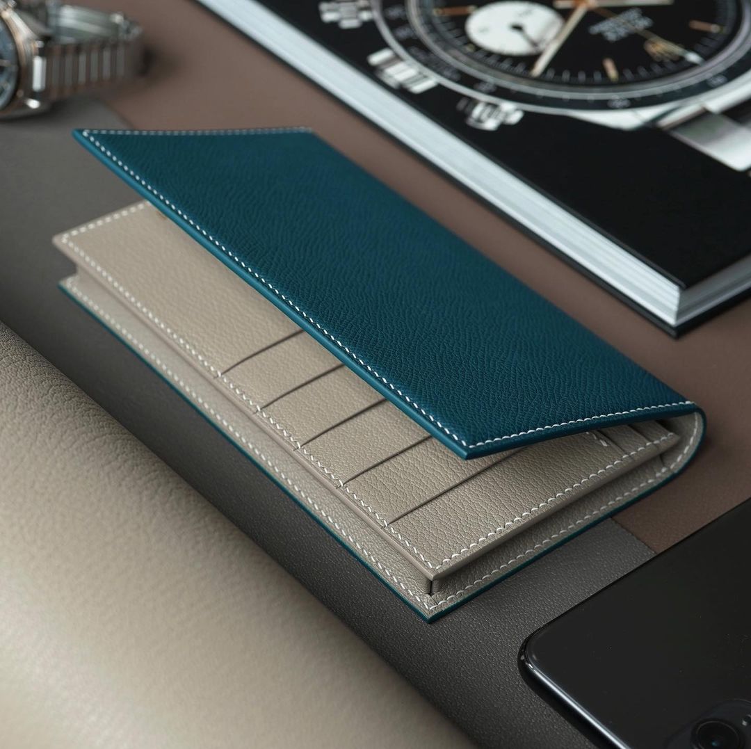 Marine Blue x Light Beige long wallet