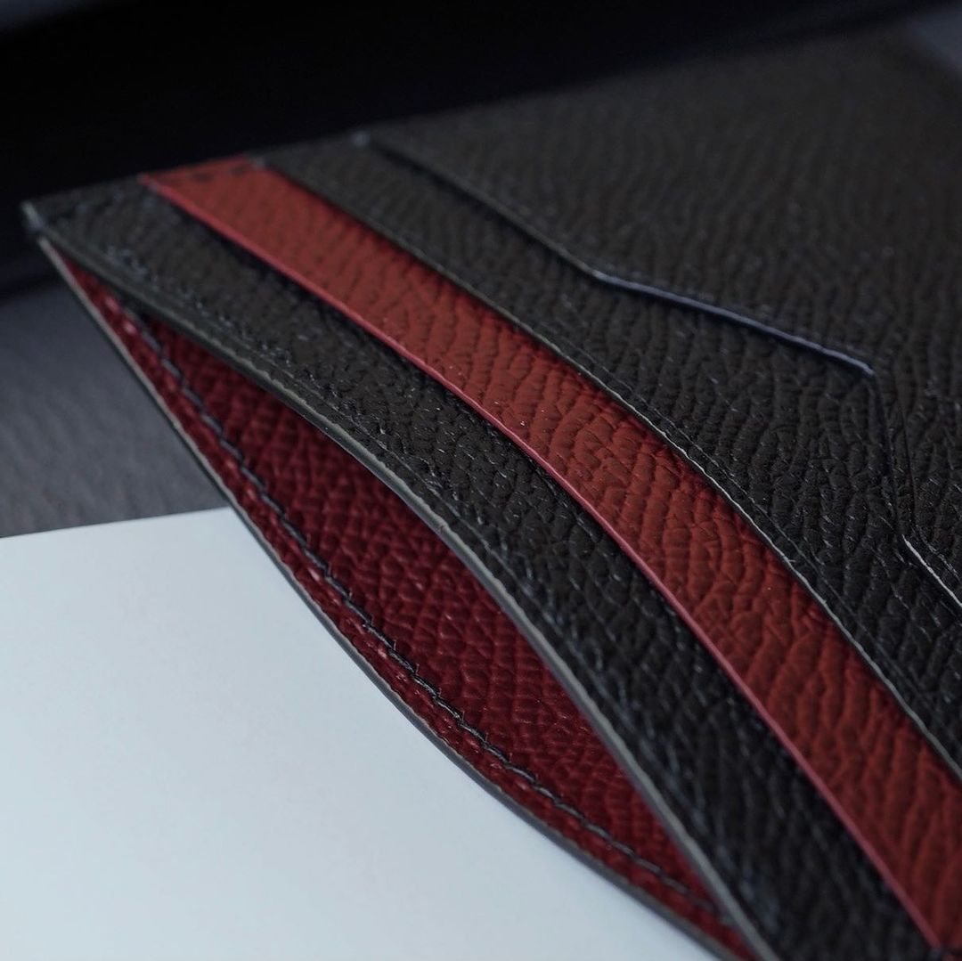 Black x Bordeaux Flat card holder