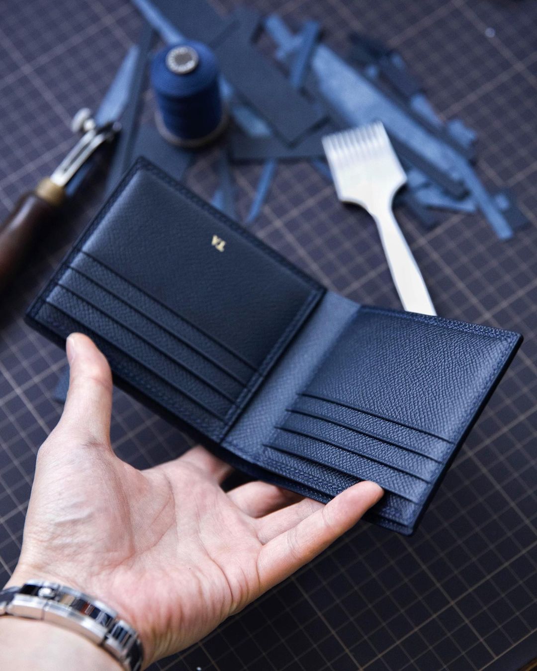 Bifold Basic Wallet - Blue Navy