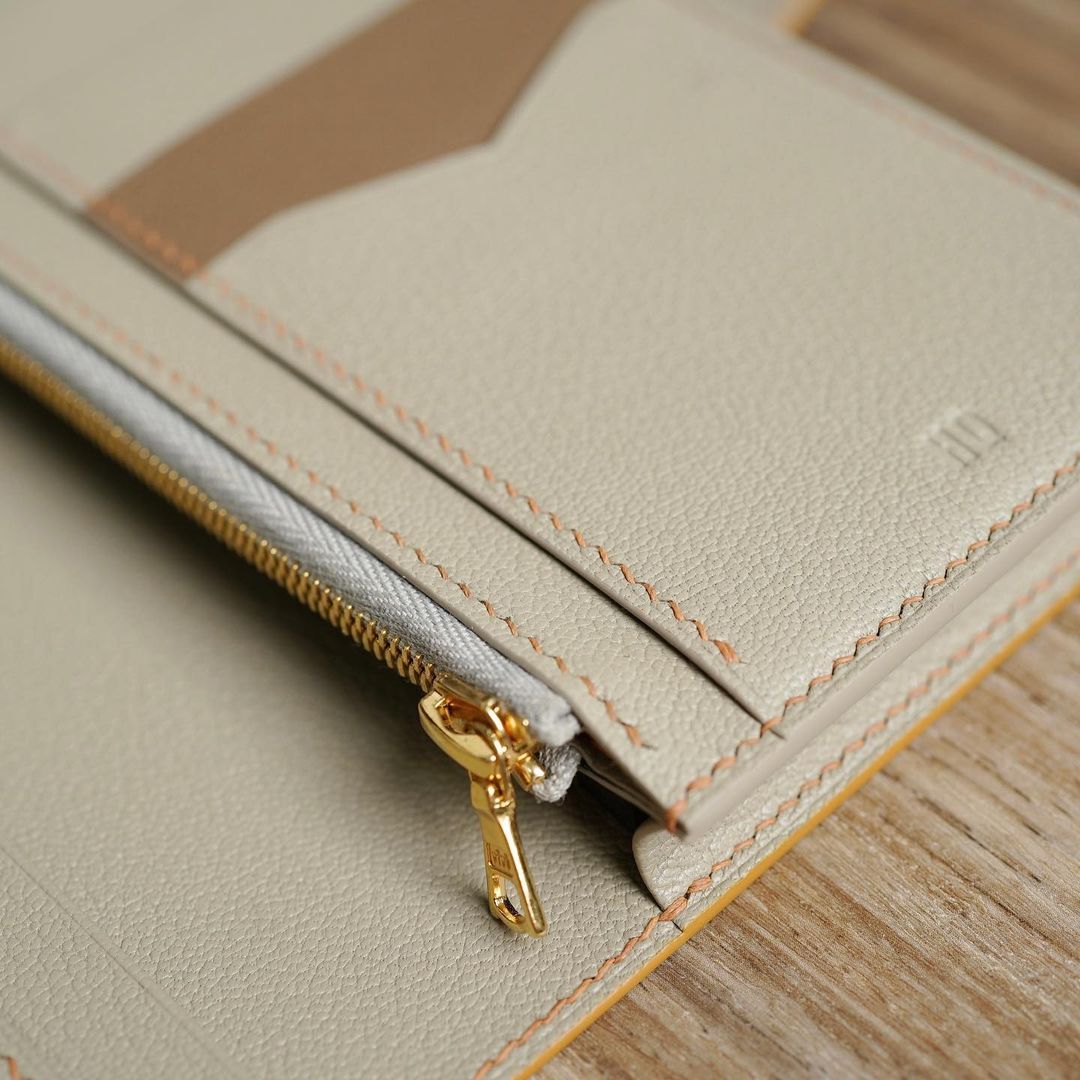 Mustard x Beige Long wallet