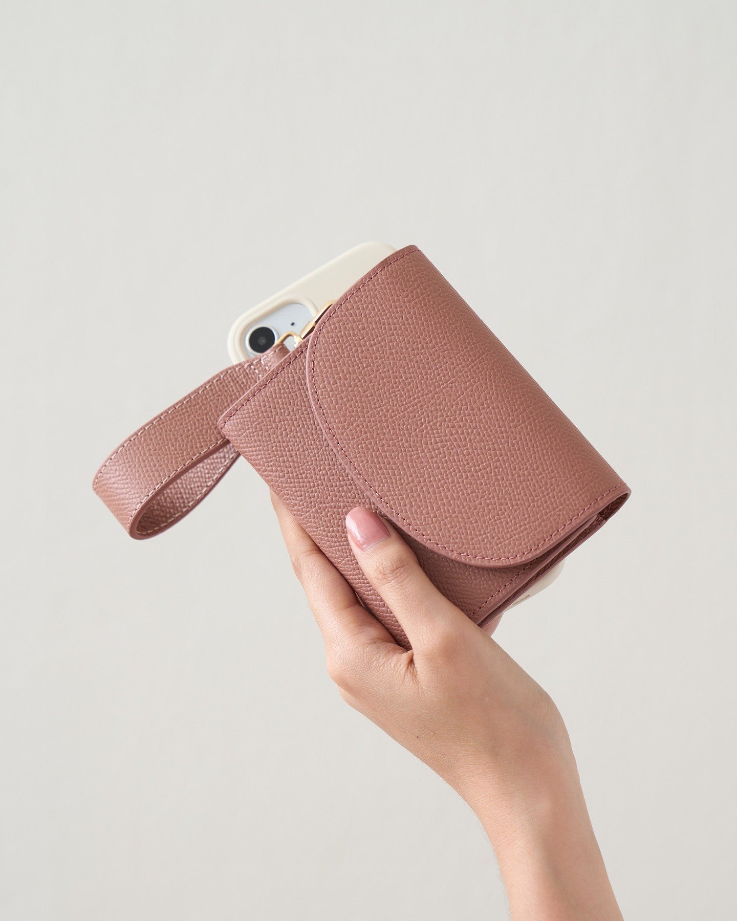 Mellow Wallet Epsom Leather Craft Stitching