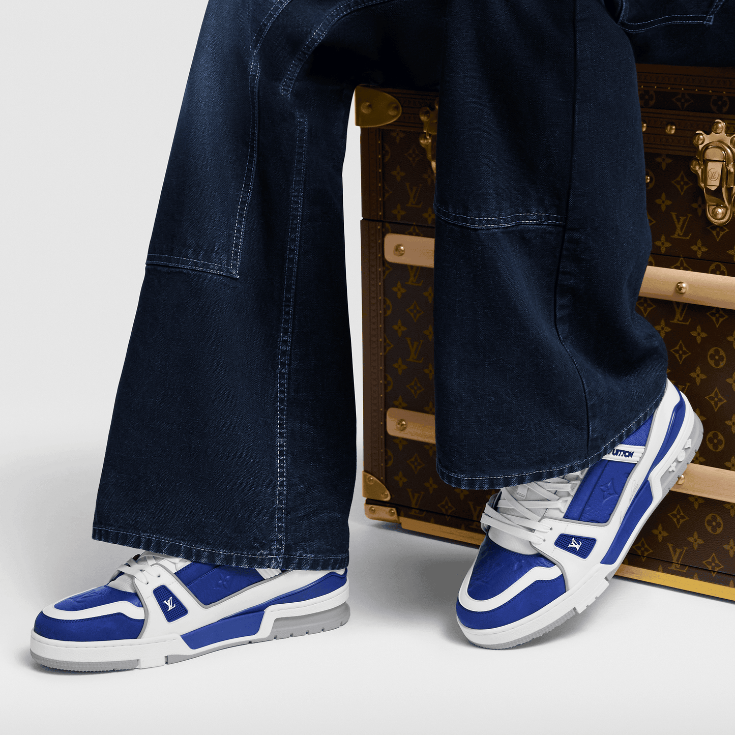 LV Trainer 1ADI2I Blue