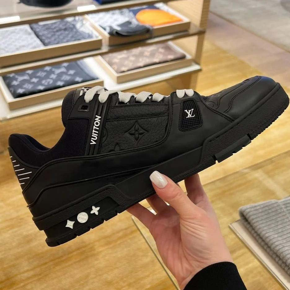 Louis Vuitton LV Trainer All Black