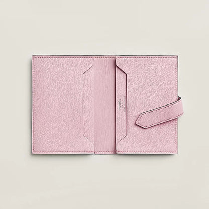 Bearn card holder