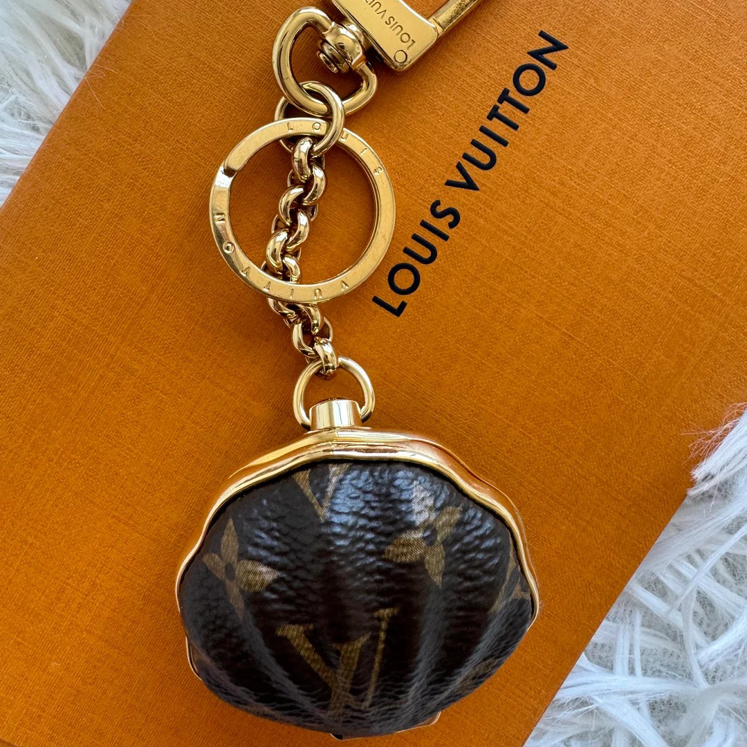 Louis Vuitton Shell Bag Charm