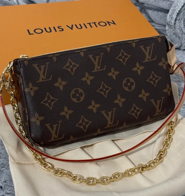 Pochette Accessoires